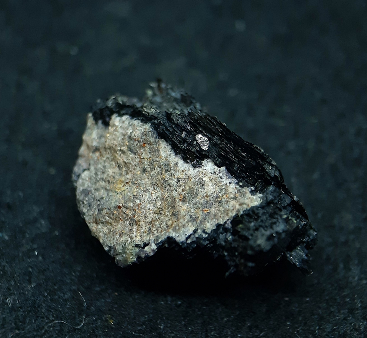 Thorite & Biotite