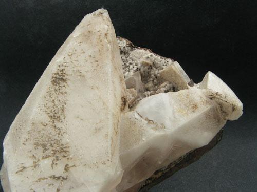 Calcite On Manganese