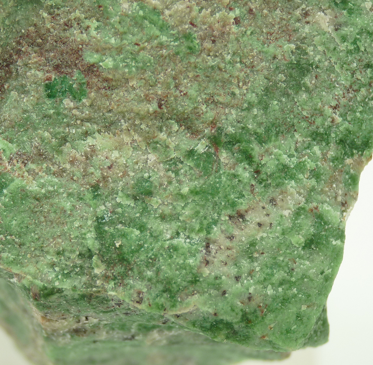 Grossular Ferroan Calcite & Muscovite
