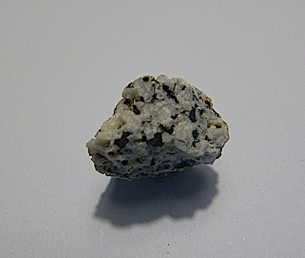 Fogoite-(Y) & Astrophyllite