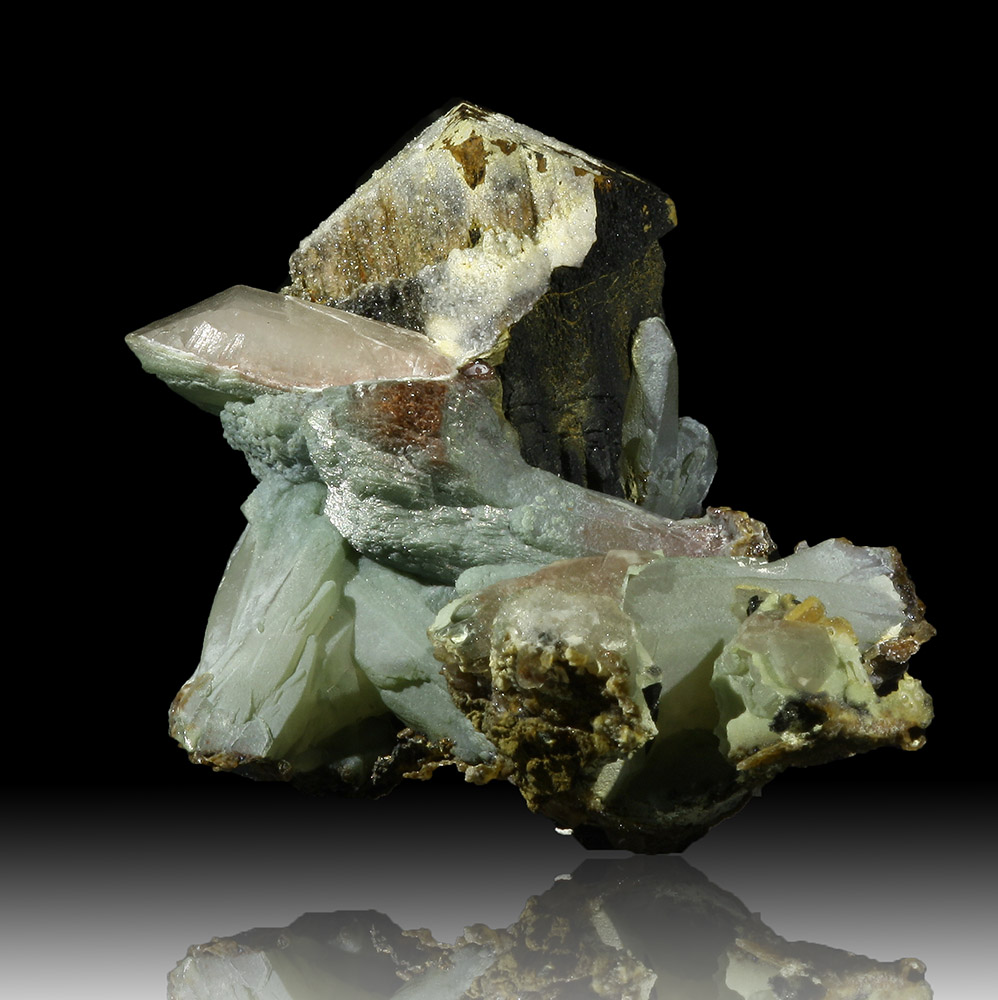 Prase Sceptre Ilvaite & Calcite