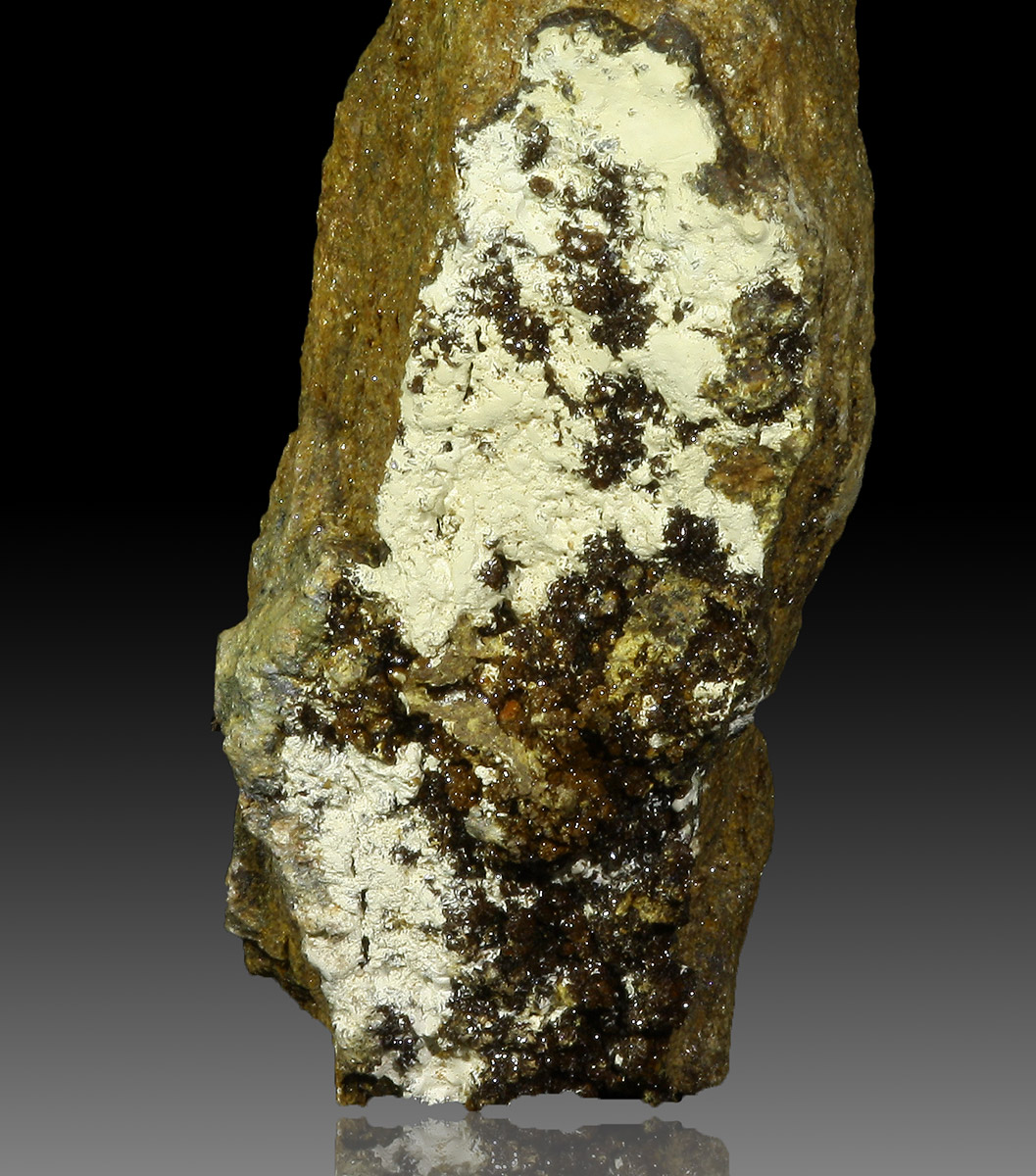 Kamarizaite & Jarosite