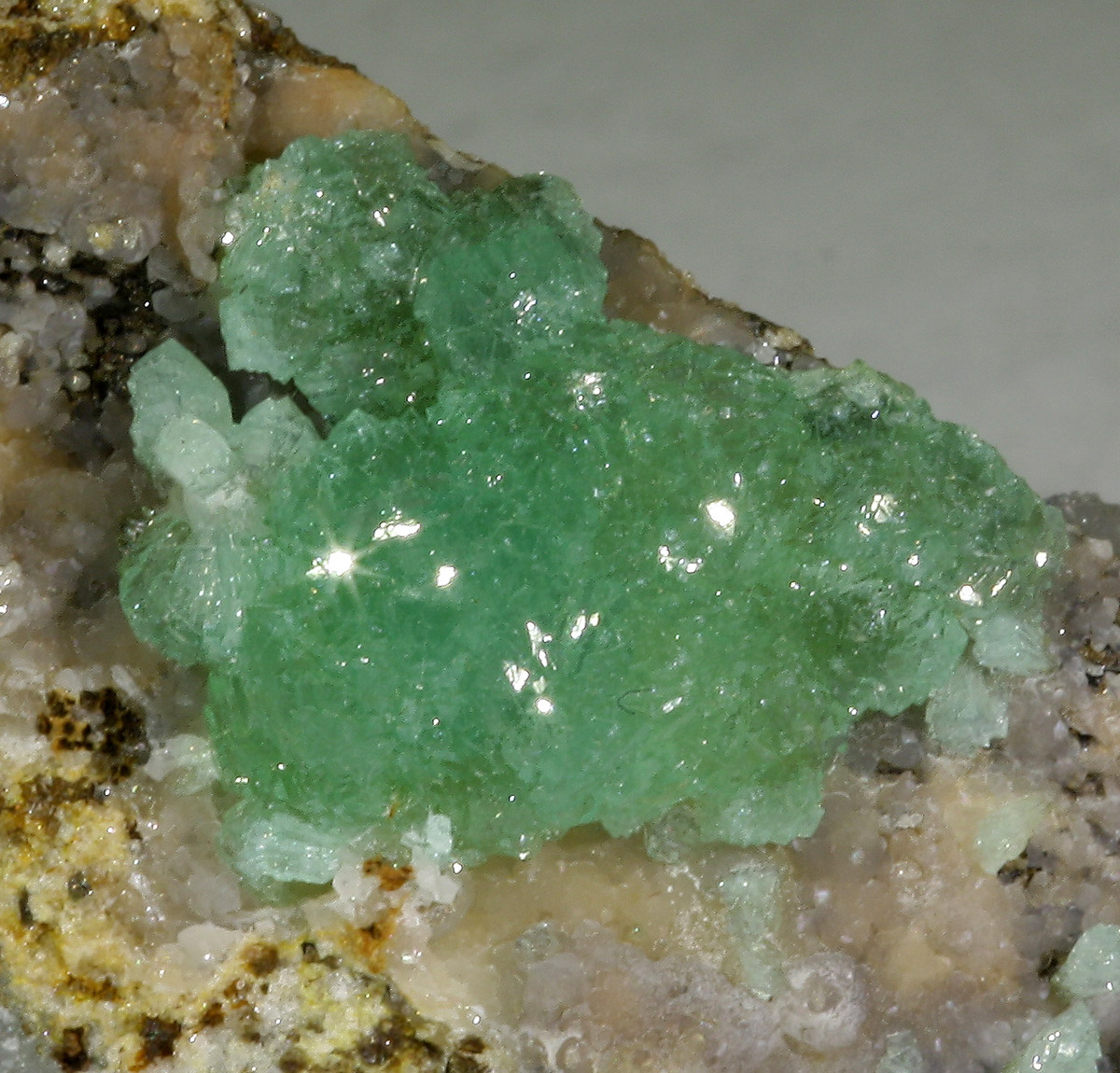 Cuprian Adamite On Smithsonite