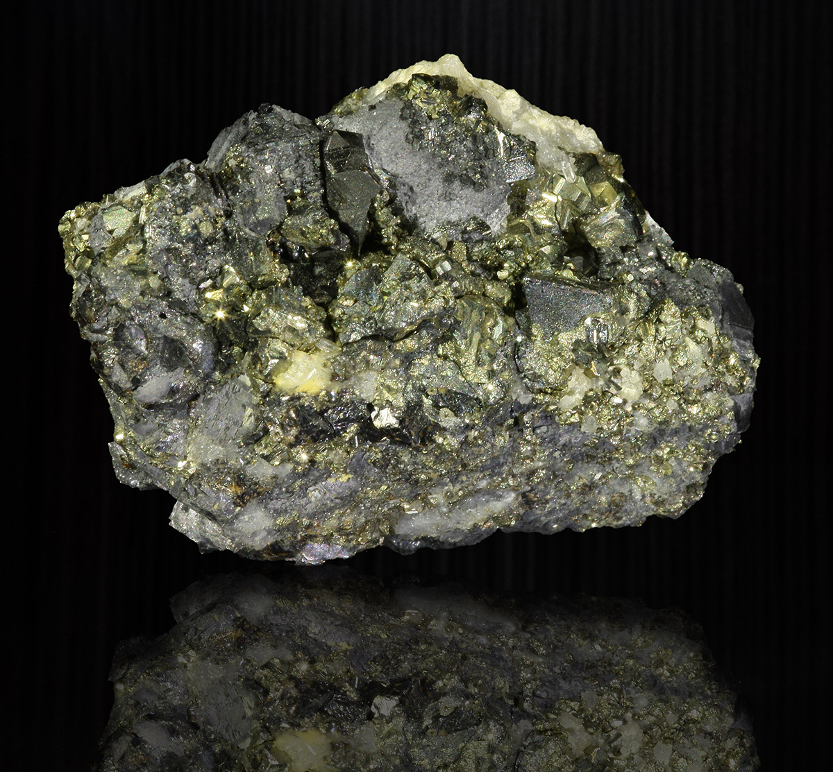 Tennantite Pyrite Sphalerite & Galena