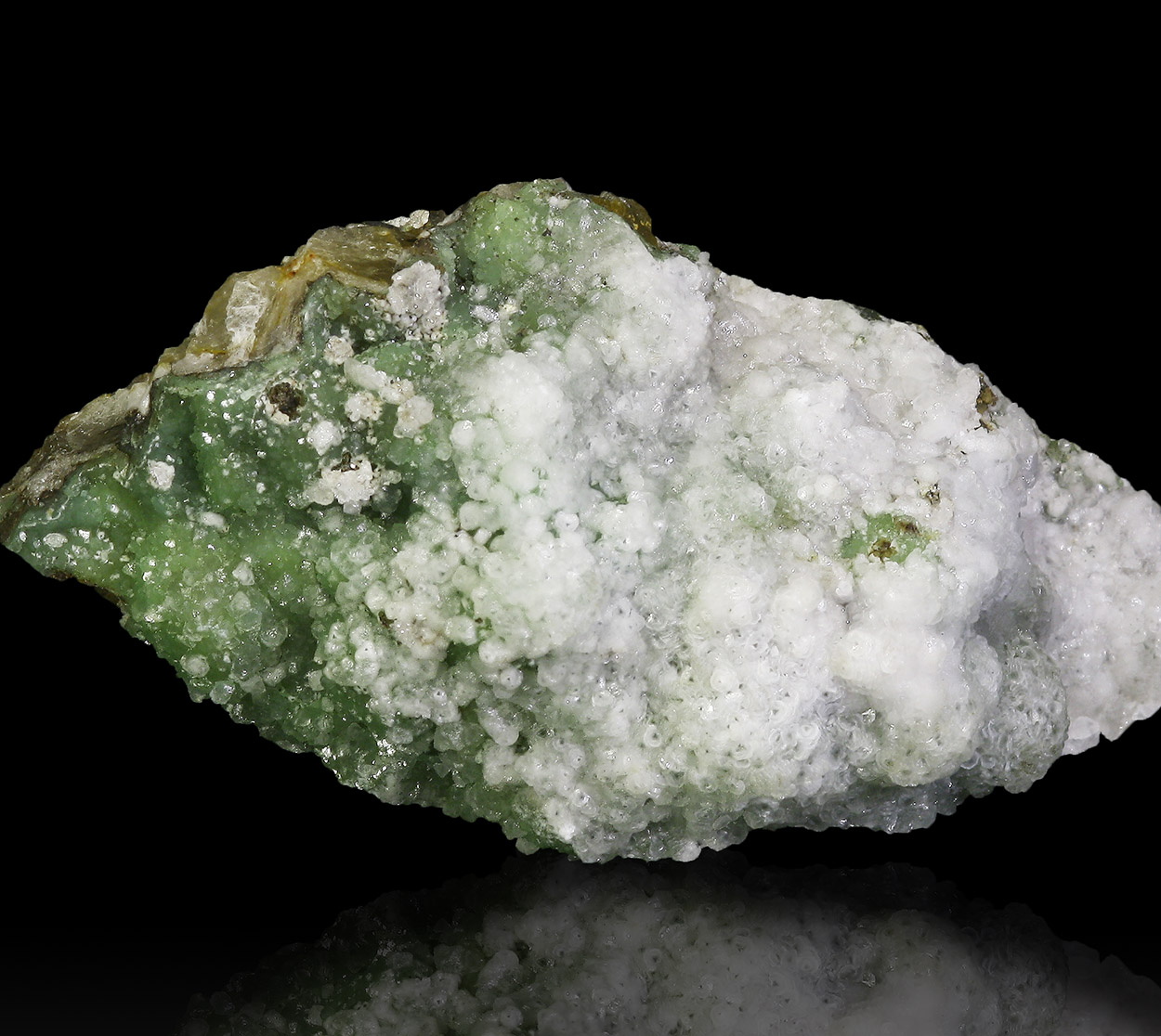 Smithsonite & Calcite