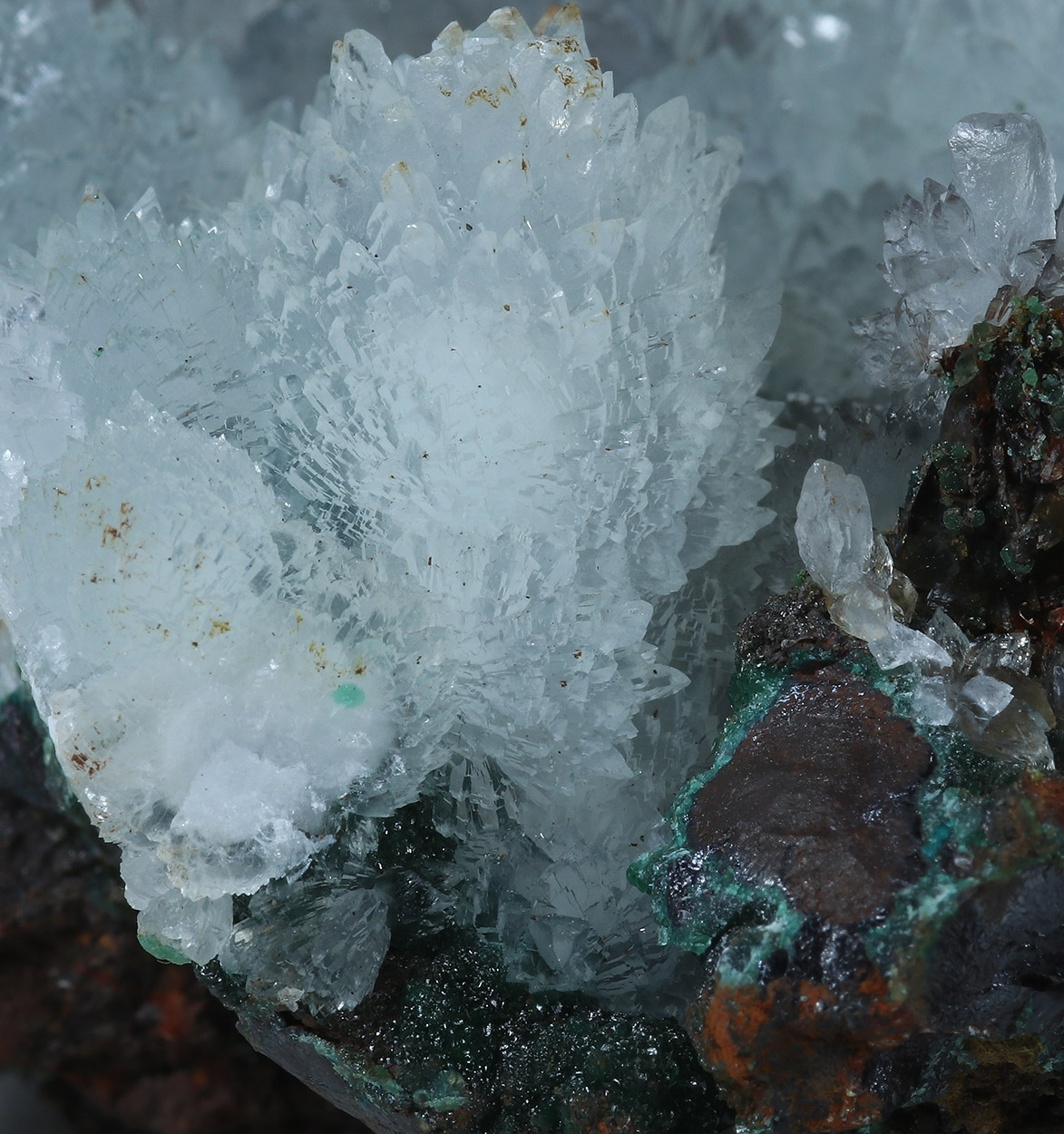 Aragonite & Cuprian Adamite