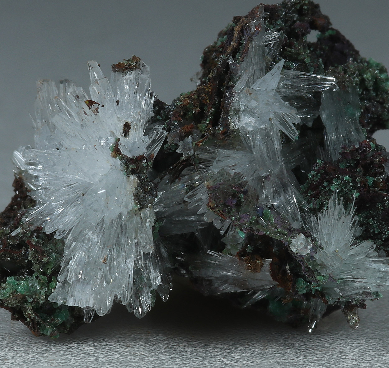 Aragonite & Cuprian Adamite