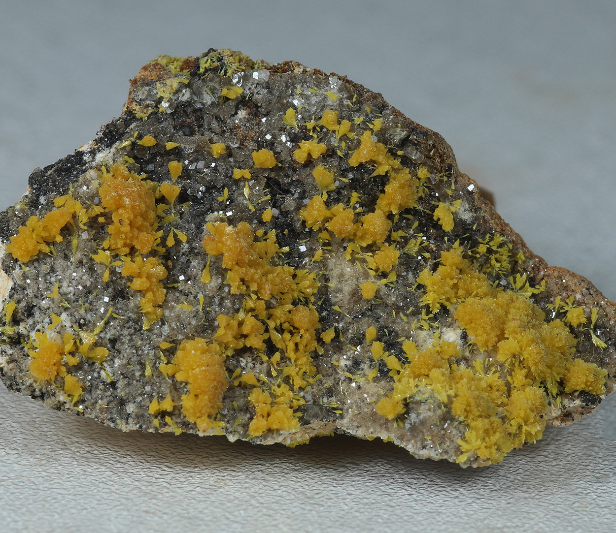 Mimetite & Calcite