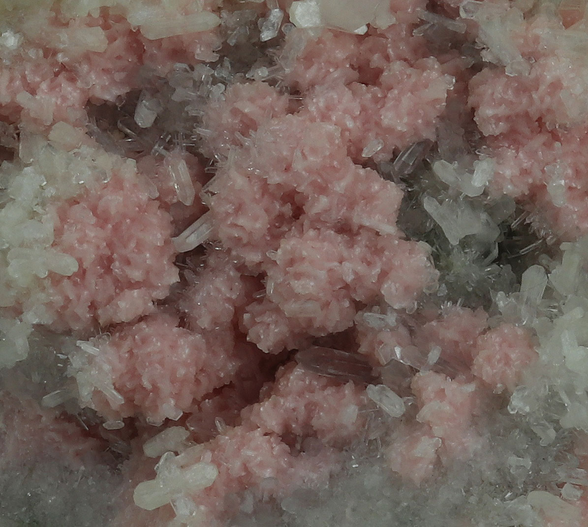 Rhodochrosite Stilbite & Quartz