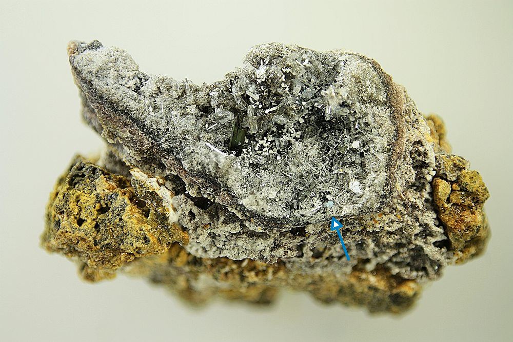 Jeremejevite & Pseudobrookite