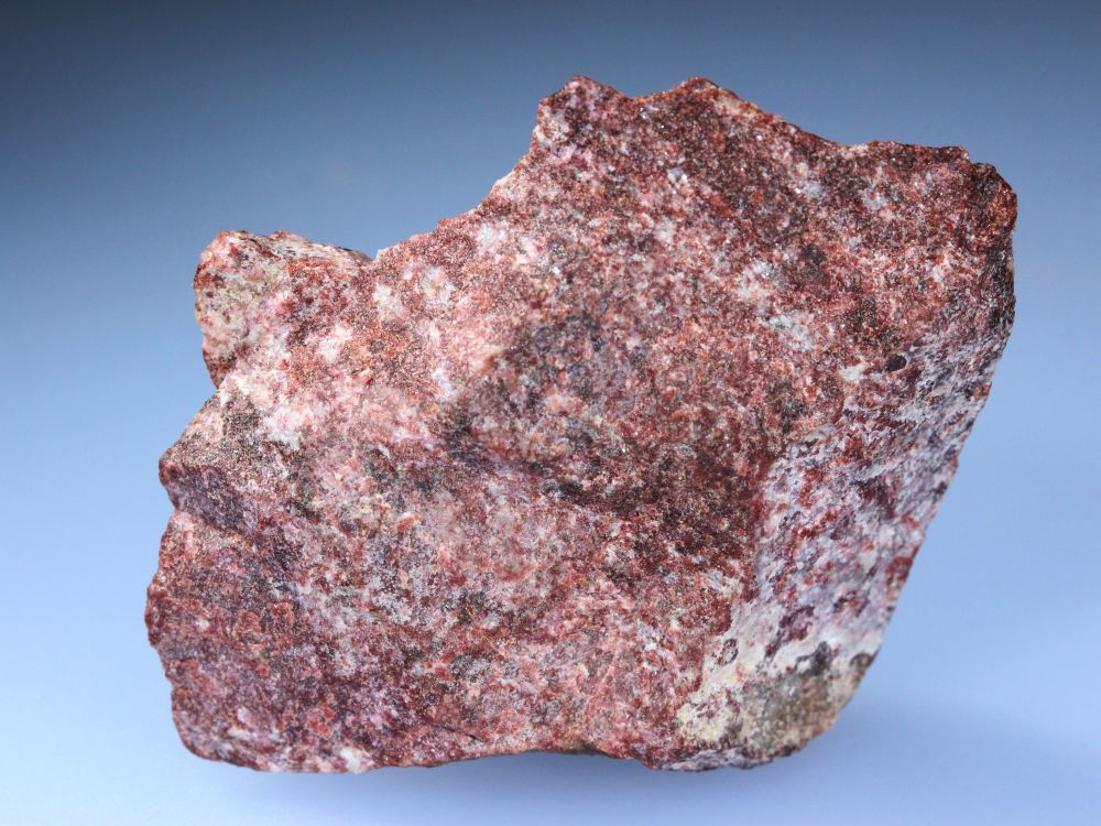Piemontite