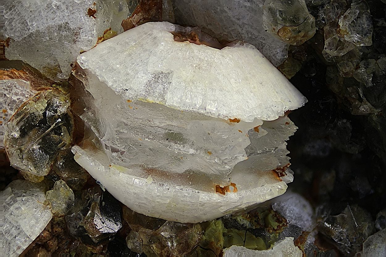 Gmelinite-K & Chabazite-Ca