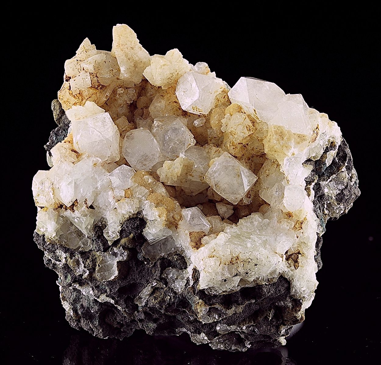 Apophyllite Thomsonite Calcite & Stilbite