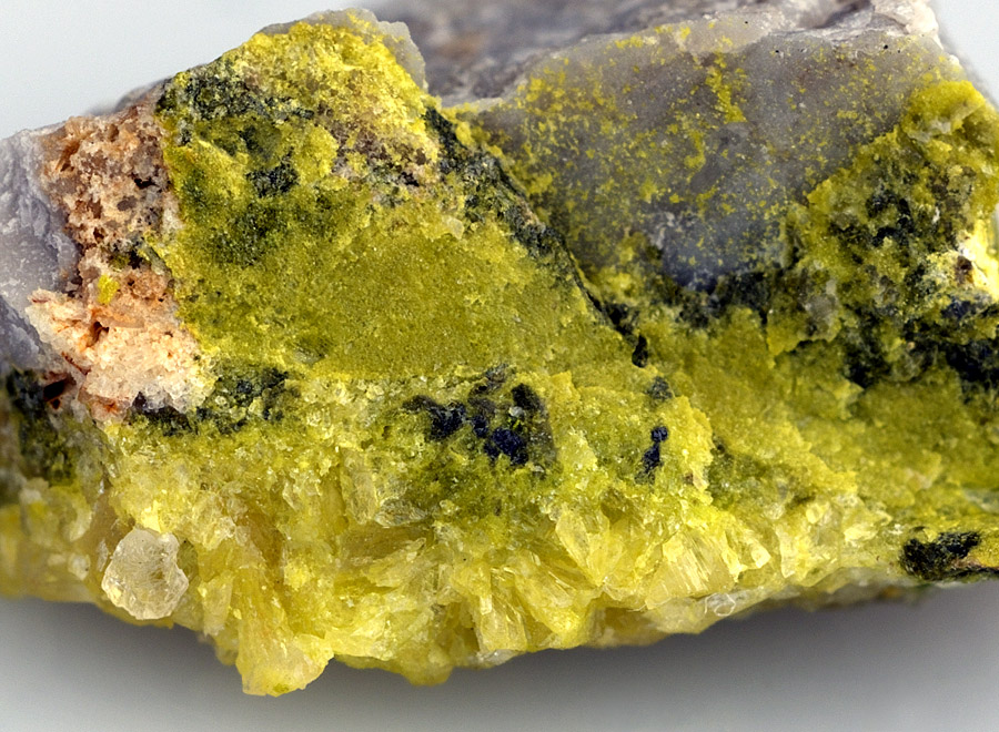 Rodalquilarite