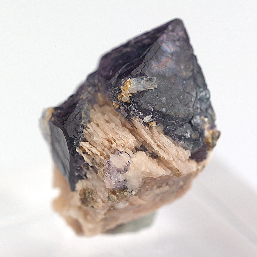 Fluorite & Bertrandite