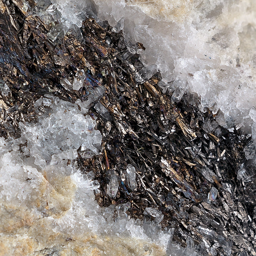 Berthierite & Stibnite In Quartz