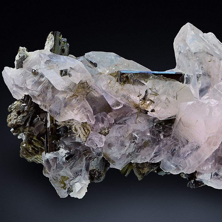 Tourmaline Var Verdelite On Rose Quartz