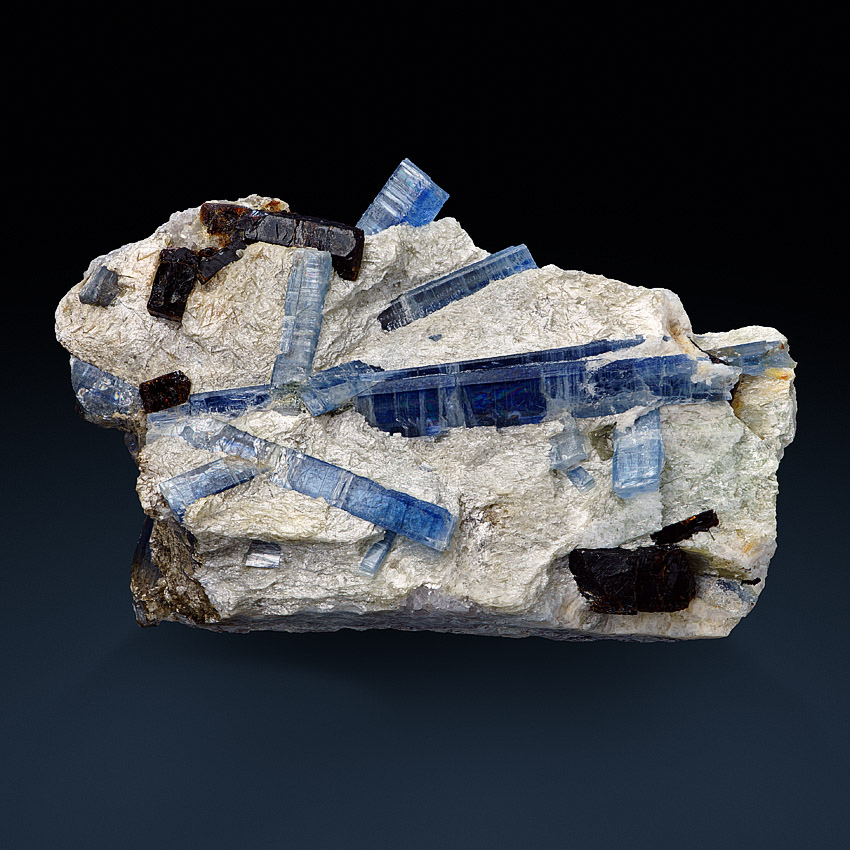 Kyanite With Staurolite