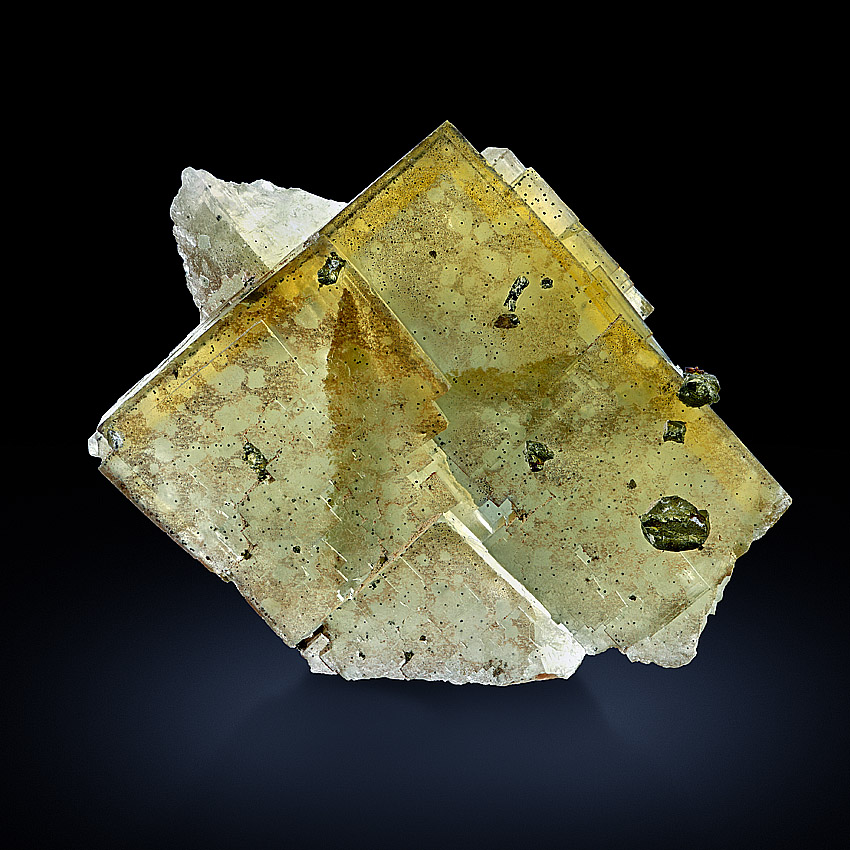 Fluorite With Chalcopyrite