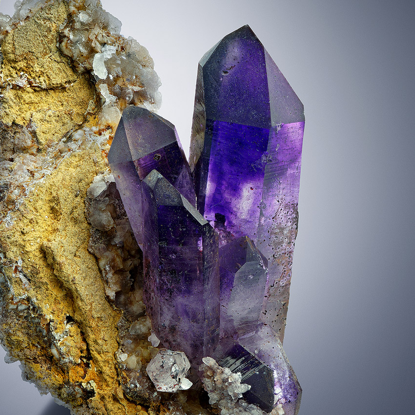 Quartz Var Amethyst