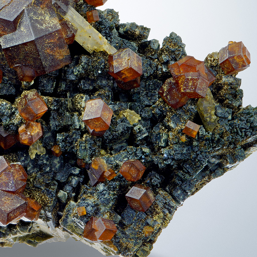 Andradite & Quartz On Hedenbergite