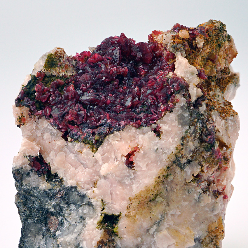 Roselite & Cobaltaustinite On Dolomite