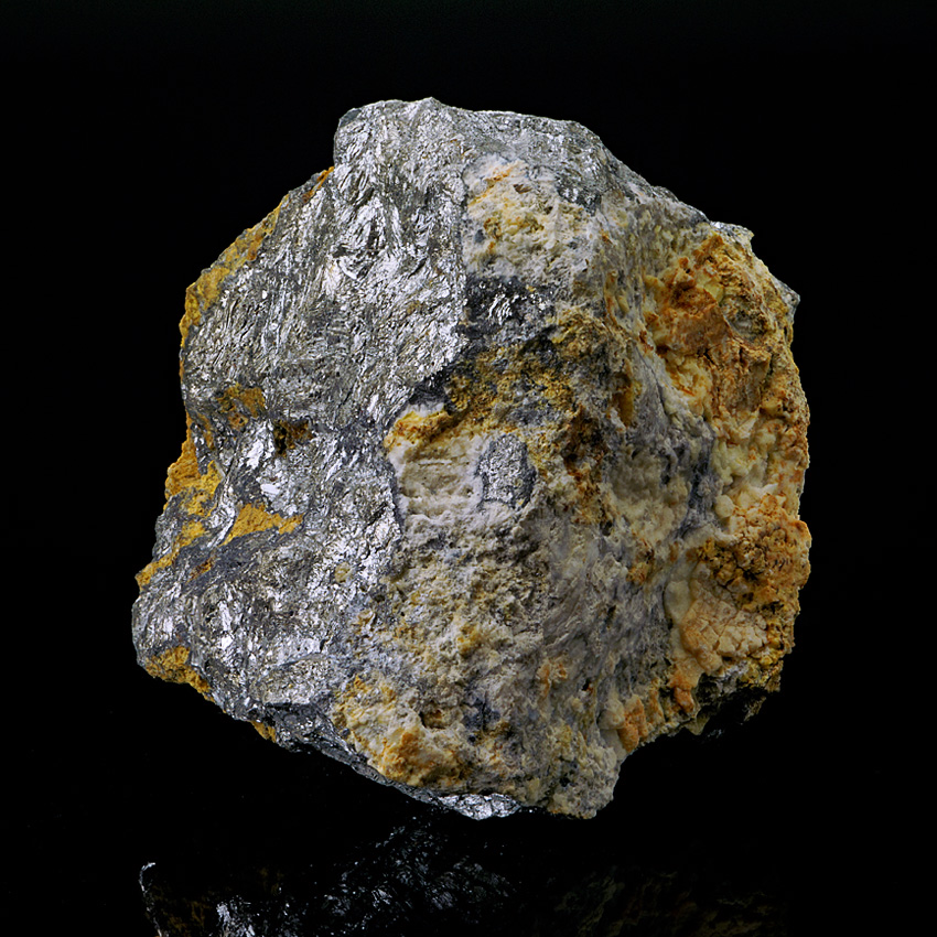 Native Antimony & Valentinite