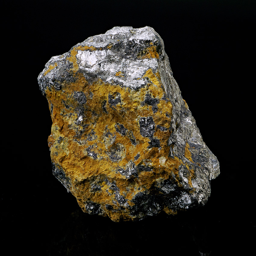 Native Antimony & Valentinite