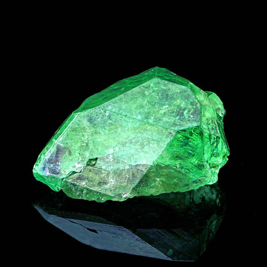 Grossular Var Tsavorite