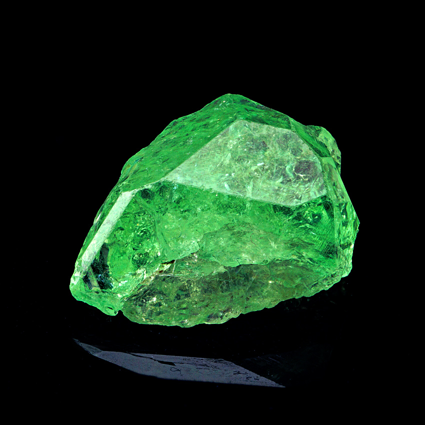 Grossular Var Tsavorite