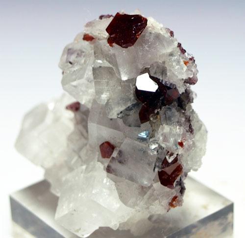 Uvite & Magnesite