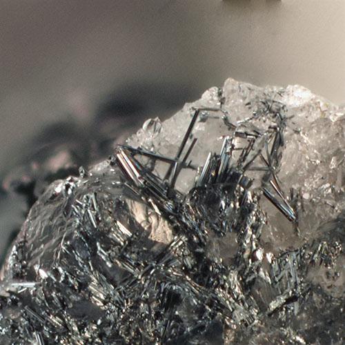 Bernarlottiite