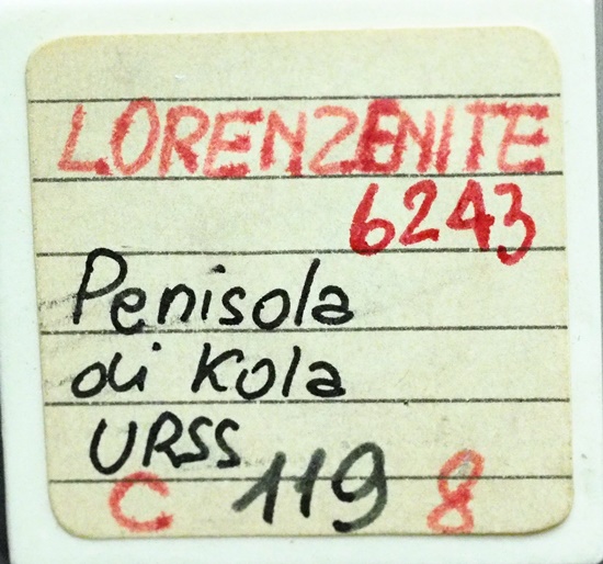 Lorenzenite