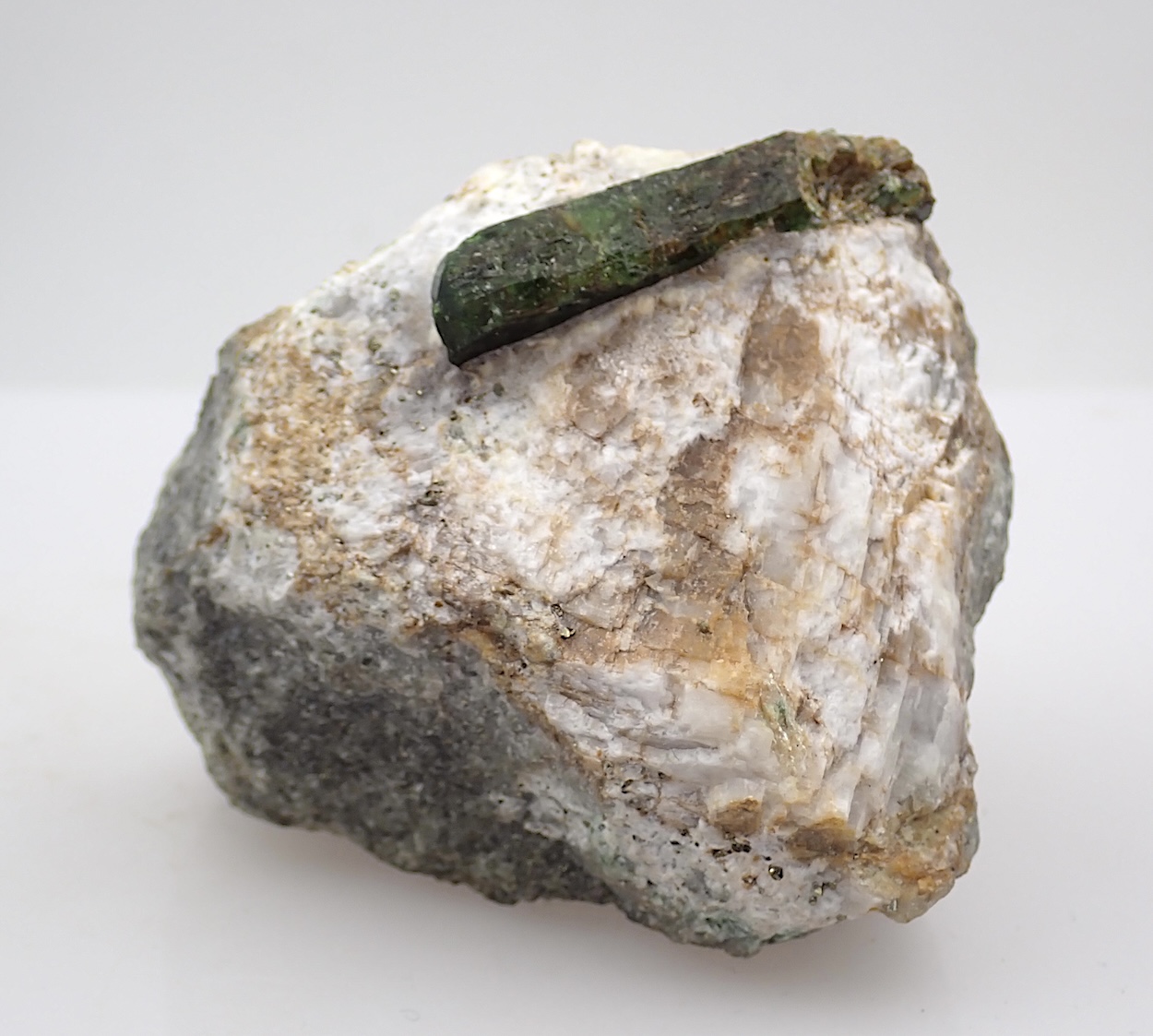 Chrome-Tourmaline