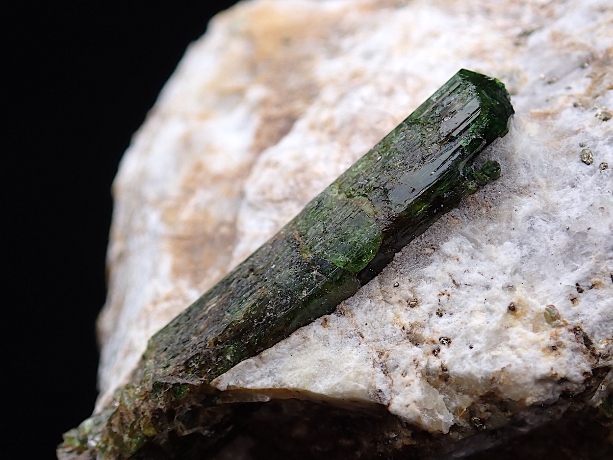 Chrome-Tourmaline