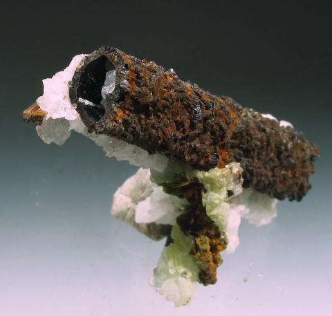 Aragonite & Manganese Oxides Psm Gypsum