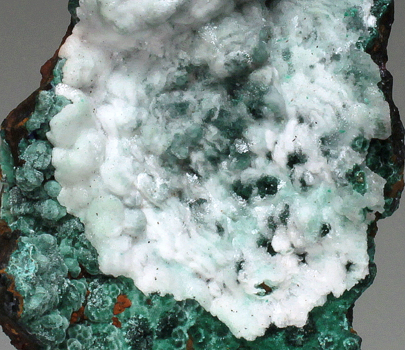 Cuprite Brochantite Malachite & Calcite
