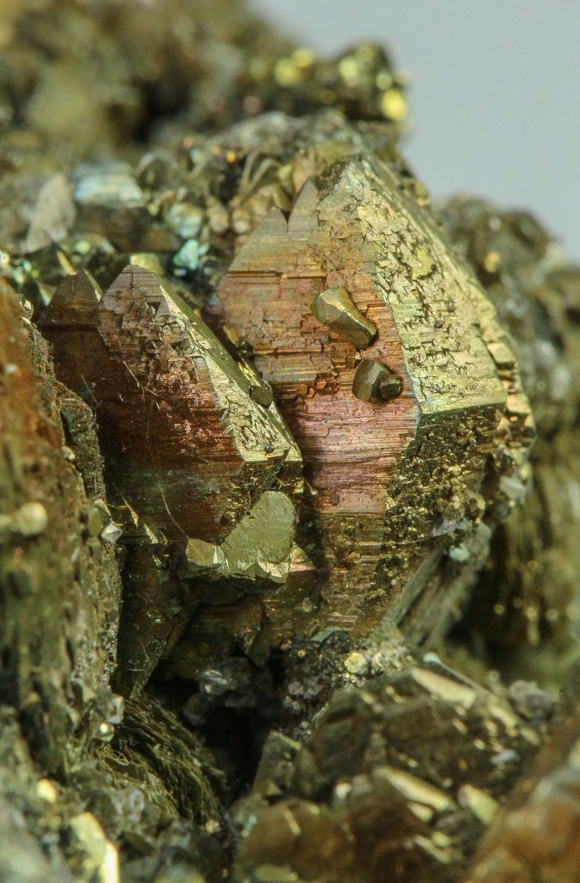 Fluorapatite On Arsenopyrite