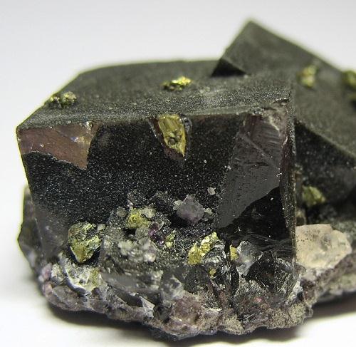 Fluorite & Hematite & Chalcopyrite