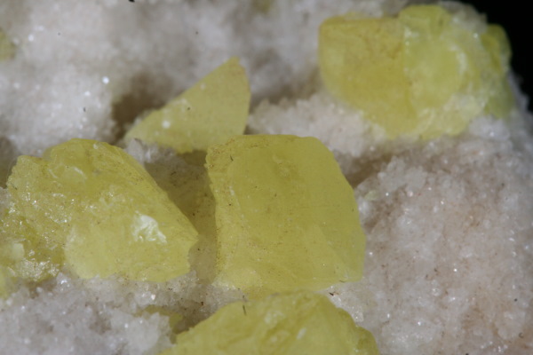 Sulphur & Aragonite