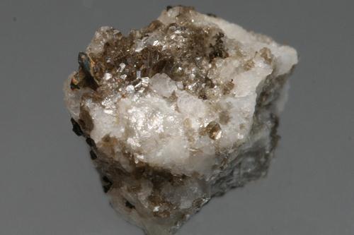 Fergusonite