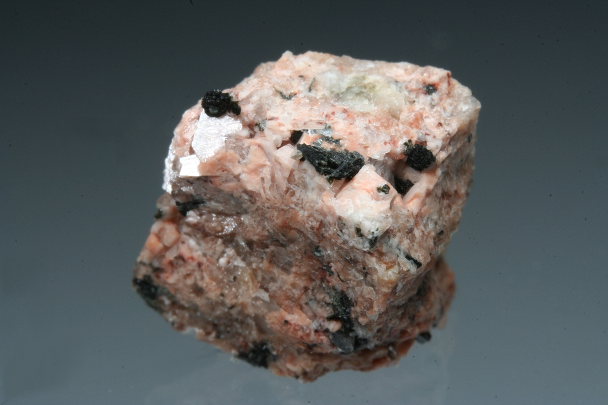 Hingganite-(Y)