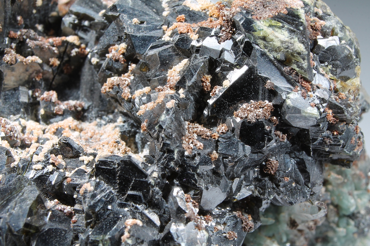 Sphalerite & Prase