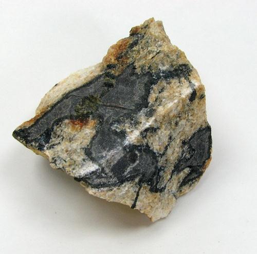 Fluorbritholite-(Ce) & Uraninite & Allanite-(Ce)