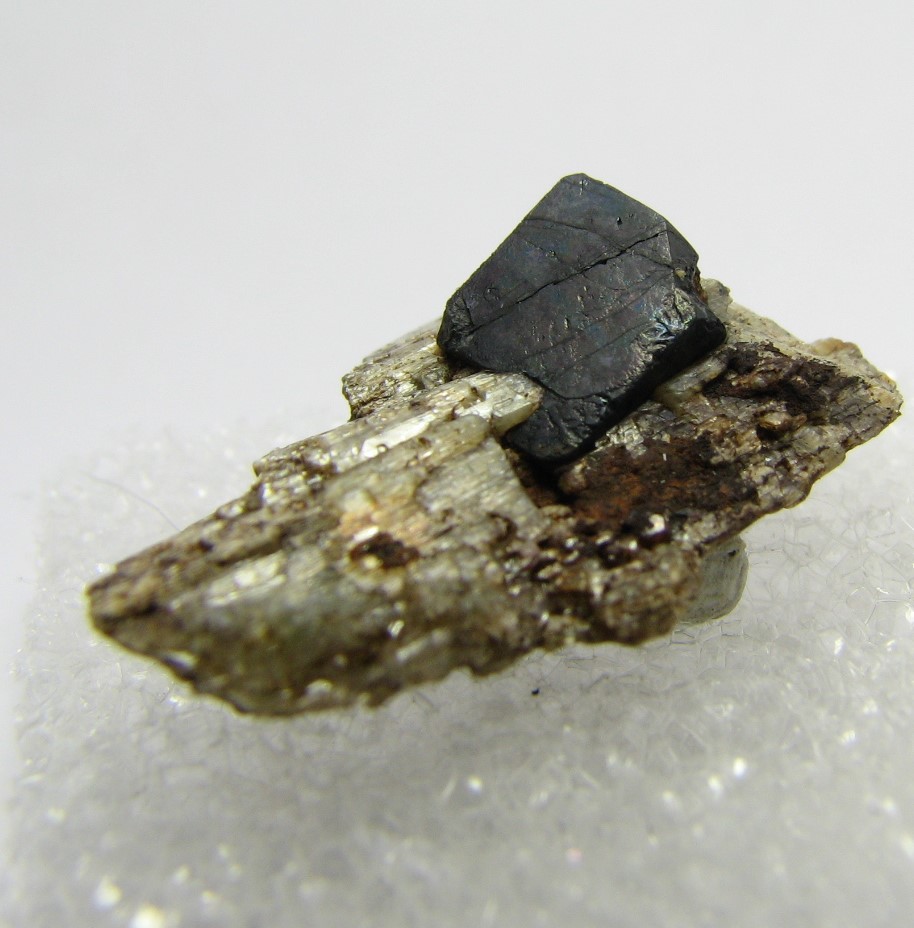 Thorianite & Tremolite