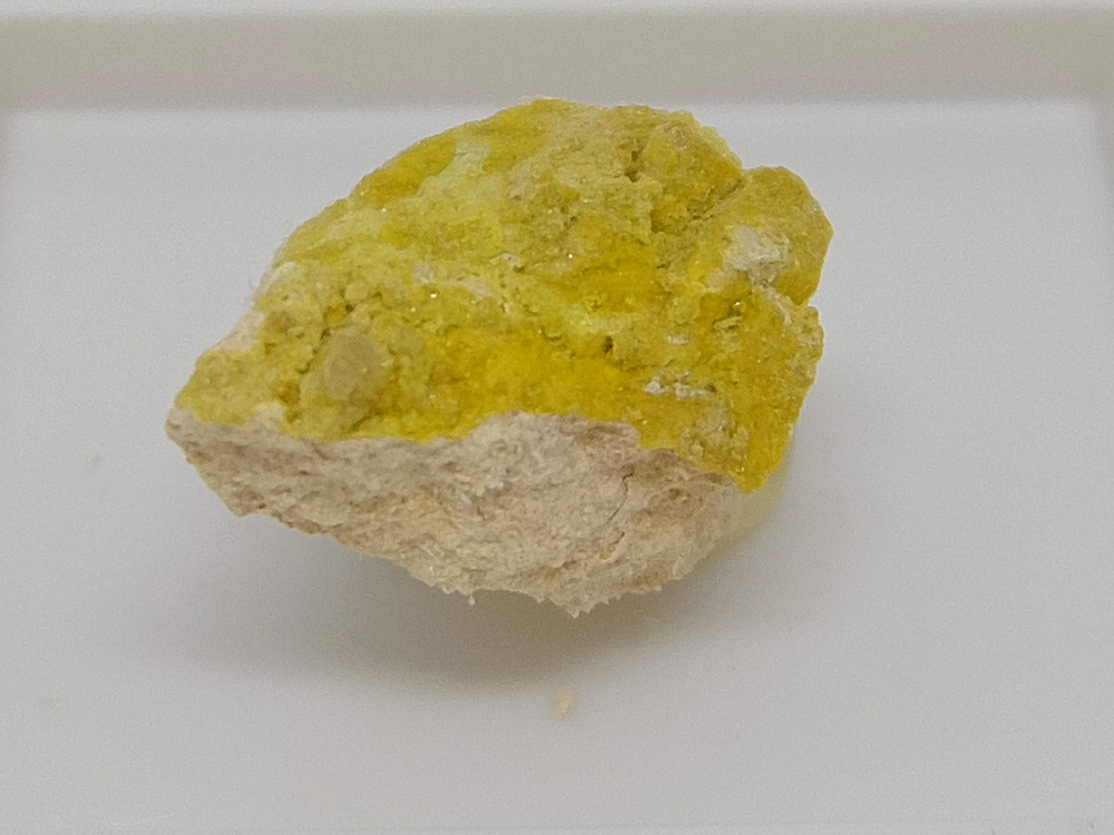 Chromatite Halite