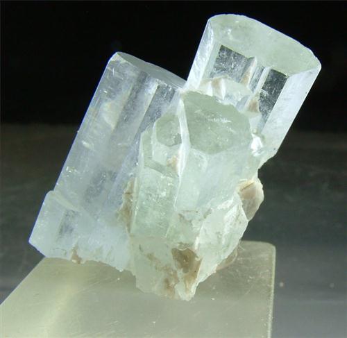 Aquamarine With Muscovite