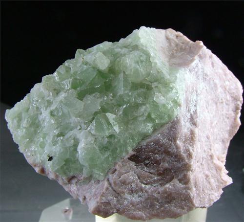 Hydroxylherderite With Feldspar