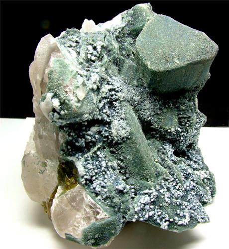 Indicolite Psm Quartz Cleavelandite & Elbaite