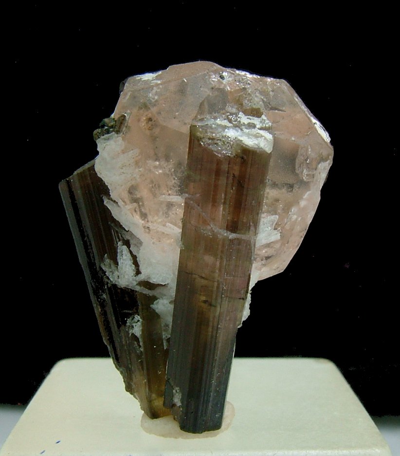 Morganite With Elbaite